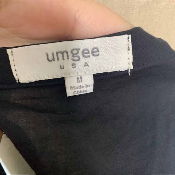 Umgee Embroidered black peplum top - Picture 13 of 15